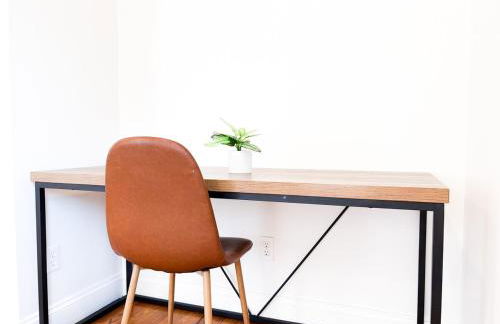 Family-Friendly 4 Bed 3 Bath Downtown Delight - Foto 31