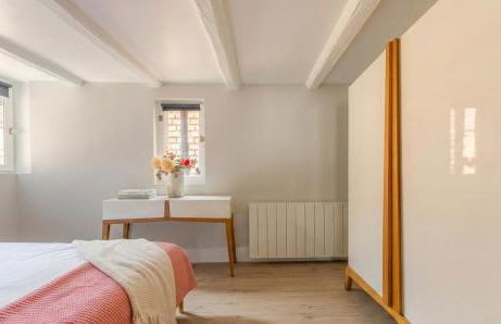 L'étoile - 3 Chambres de Charme & Jacuzzi - Photo 12