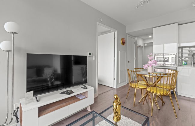 Teahouse Condos in Downtown Toronto - Photo 24