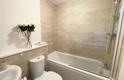 Blue Sky Apartments @Wallis Square, Farnborough - Foto 33