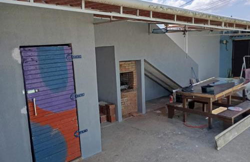 Casa de Férias- Com 2 quartos, Piscina e Churrasqueira - Foto 3