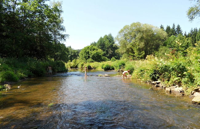 Modern Cottage With Private Garden in Waimes - Photo 32