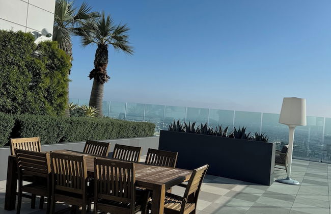 RELAX ON BROADWAY WITH A VIEW - Foto 11