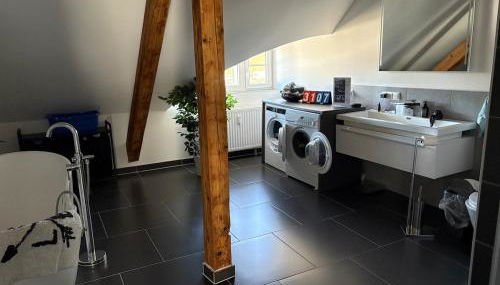 Wunderschöne Wohnung in Erftstadt-Liblar 15 Minuten bis zum Phantasialand! - Foto 2