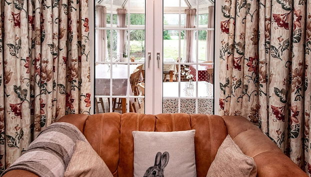 Coin salon dans le hall