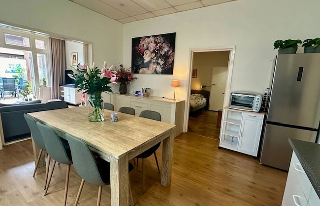 Apartment in the Fortified With Private Garden - Photo 11