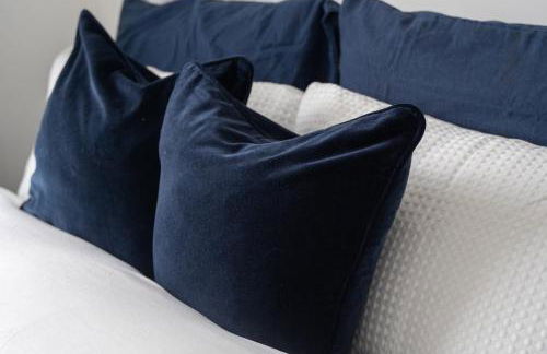 Glory Homes- City centre apartment , sleeps 7 with parking & WiFi - Foto 15