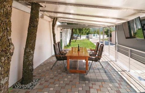 4 Bedroom Stunning Home In Neoric - Foto 7