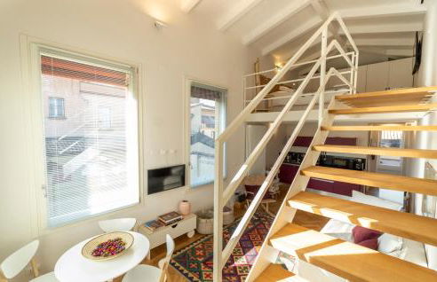 Asinelli Panoramic Rooftop, In front of the Two Towers - Photo 14