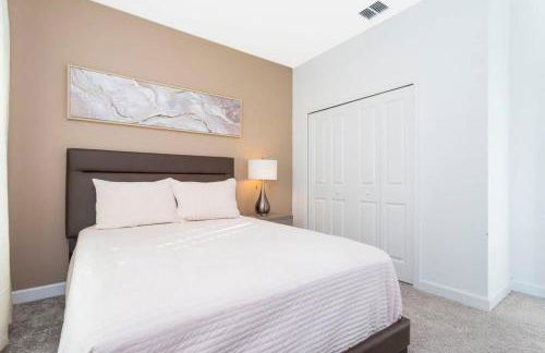 Wonderful 5 Bd Close to Disney @ Storey Lake Resort 2980 - Photo 18