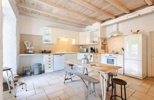 Logis La Tour - Gîte Orangerie - Foto 9