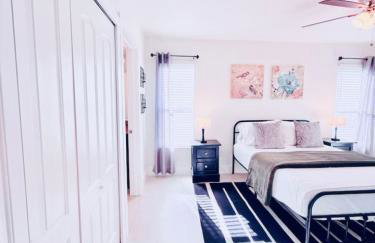 The Miami Grove Oasis - Photo 52