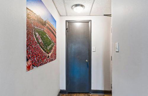 Home is Where the Arch is - Across from UGA - Photo 26