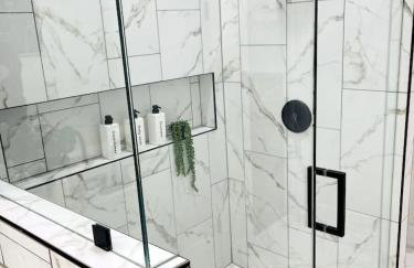 Stylish Oasis - Near City Center - Mins 2 Downtown - Foto 22
