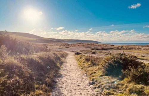 The Beach Retreat - Photo 28