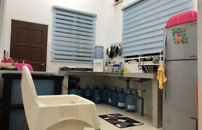 Seri Rendang Homestay Pekan Pahang - Photo 12