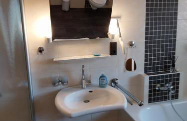 Rollstuhlgerechte 80m² grosse Ferienwohnung in Ostfriesland - Photo 21