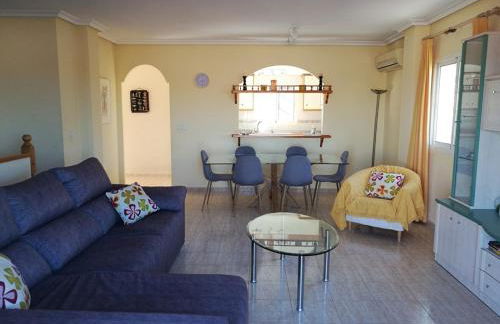 Casa con cálida terraza y piscina R76 by Novadesta - Foto 6