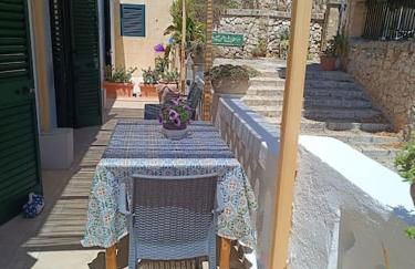 Adelè posto tranquillo al centro del paese - Foto 34