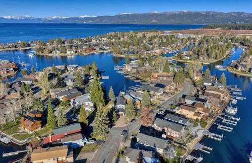 South Lake Retreat Deck Dock & Game Table - Foto 41