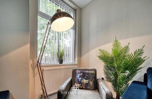 Spacious 5-Bedroom Home - Sleeps 10 - Manchester - Parking - Foto 2