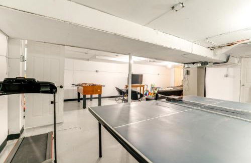 8 Mi to Detroit Zoo Family Home with Game Room - Foto 19