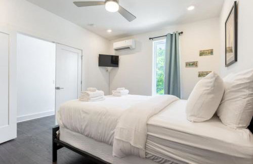 6 Bedroom Quiet Townhome! 6min to Airport & 15min to Downtown! - Foto 17