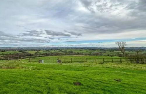 Meadow View Cottage - cosy, romantic & 20 mins from Alton Towers - Foto 4