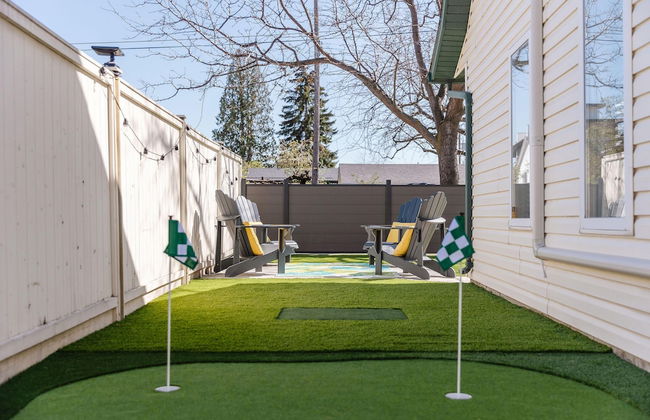 The Oxen - Dt Home w Putting Green and Tons of Parking - Photo 56