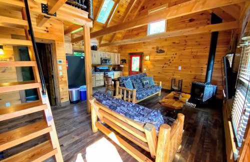 BC Log cabin with private beach river fire pit AC wifi onsite trails ski slope views - Foto 65
