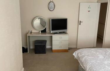 Large 4 bedroom house - Foto 3