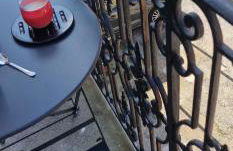 SUPERBE APPARTEMENT porte de la Cité Médiévale à SOMMIERES entièrement rénové très bien équipé 6 pers balcon clim parking privé devant - Foto 42