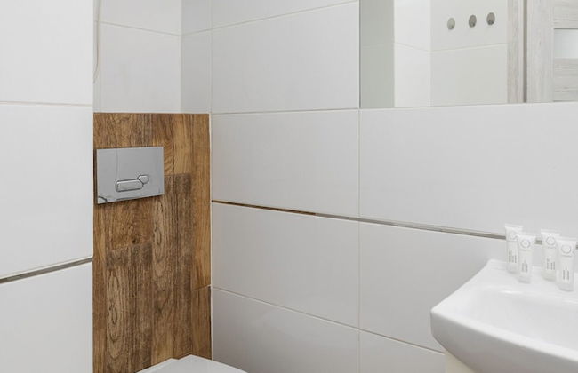 Cozy Studio Chorzow by Renters - Foto 28