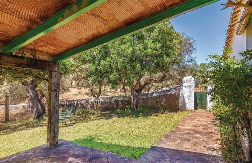 Nice Home In Higuera De La Sierra - Foto 14