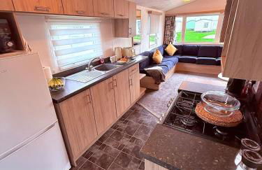 The Eden - Sleeps 8 Pet Friendly Free Wi-Fi With Patio & Hub Passes Camber Sands Cosy Spacious Modern 8 Berth Caravan - Foto 22