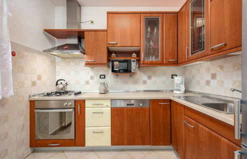 Beautiful Home In Labin - Photo 6