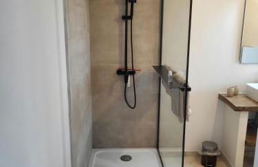 Renovated Bastide Among Vineyards Near Uzès - Foto 30