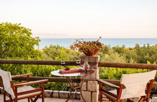 Petalidi Olive Garden Stone House near the beach - Foto 1