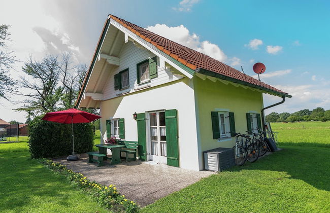 Charming Holiday Home Near the Bavarian Alps - Photo 33