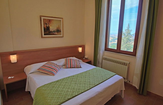 Apartment in Piticchio With Pool and BBQ - Photo 2