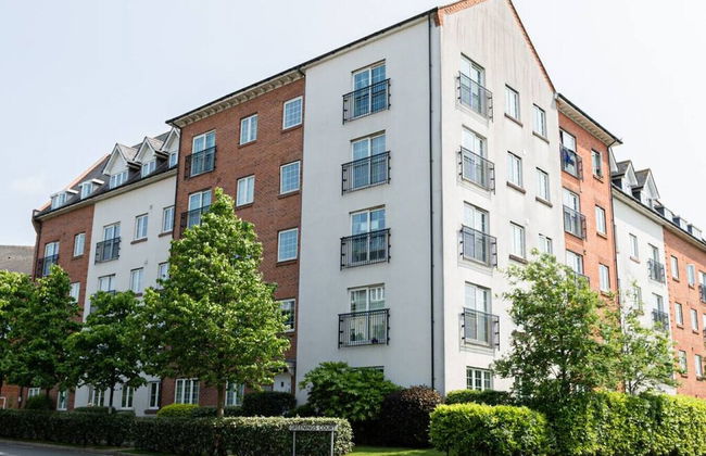 2 Bedroom Apartment Warrington - Photo 33