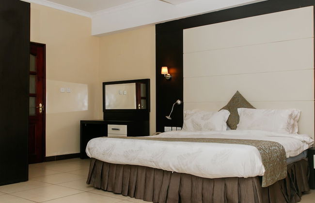 Laburnam Courts - Photo 1