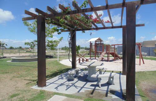 Linda Casa com Piscina em Condomínio Fechado na Praia do Francês - Foto 38