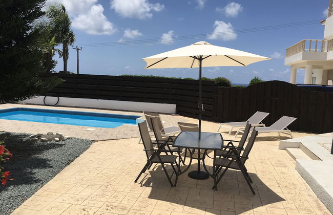 3 Bed Villa 10 Minutes Drive From Beautiful Beach - Foto 13