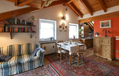 Awesome Apartment In Borgo Valsugana - Photo 10