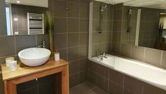 Appartement Gentiane de 85m2 avec sauna à 10 min des pistes - Photo 3