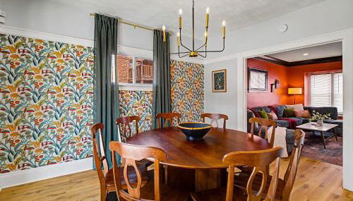 4 Bed 2 Bath Walk to Lakewood Restaurants and Shops - Photo 2