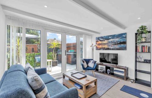 Garden Room With Parking By My Getaways - Foto 1