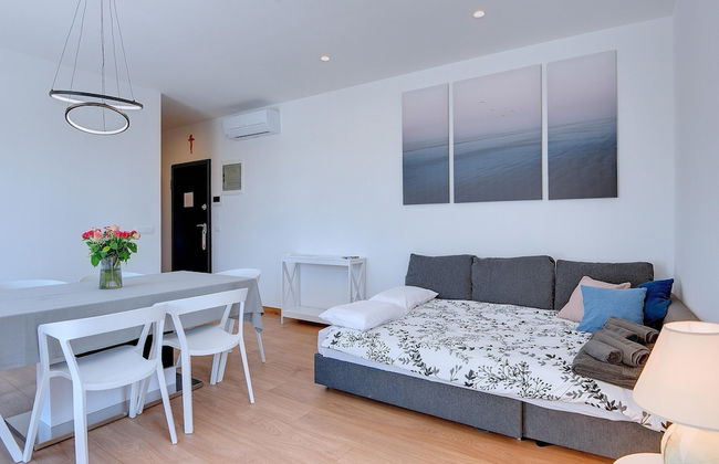 Apartment in Croatia Near Adriatic Coast - Photo 15