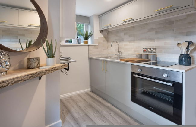 Eden Escape - Comfy Apartment Quiet Neighbourhood - Foto 8